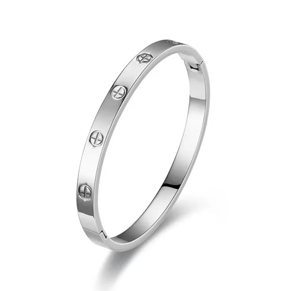 Lison - Platinum Design And Cross Nut Nail Bracelet Stainless Steel - Picture 5 of 8